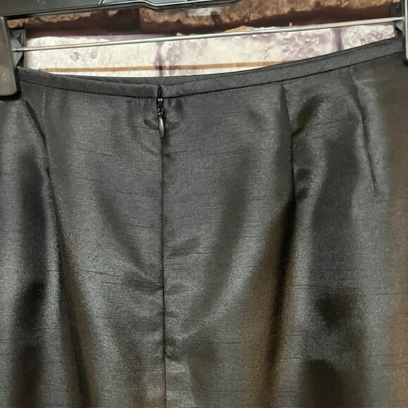 Le Suit NWT Black Fully Lined Skirt Size 12 - Picture 6 of 8
